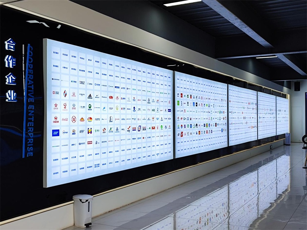 Exhibition Hall2
